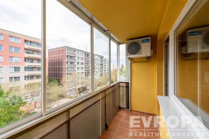 Prodej bytu 3+1, Praha - Hlubočepy, Voskovcova, 77 m2