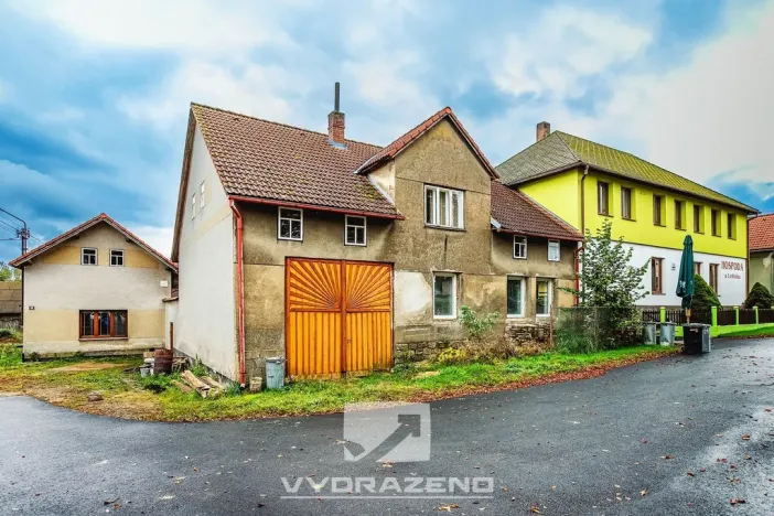 Prodej bytu 4+kk, Černov, 95 m2