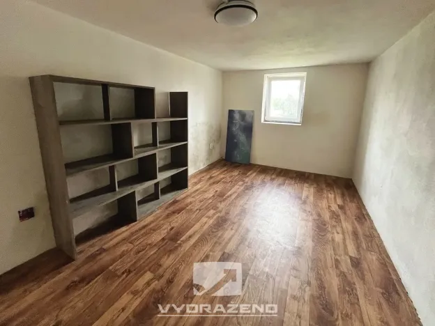 Prodej bytu 4+kk, Černov, 95 m2