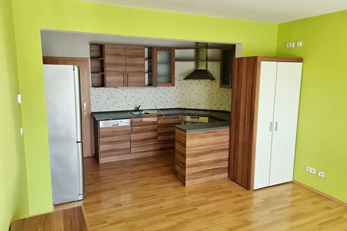 Prodej bytu 1+kk, Chýně, U Dráhy, 37 m2