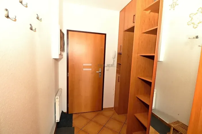 Prodej bytu 1+kk, Chýně, U Dráhy, 37 m2