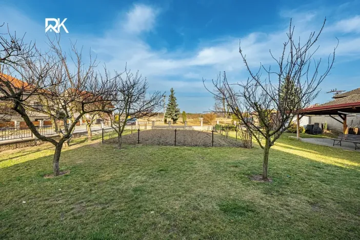 Prodej rodinného domu, Veltruby, Nová, 235 m2