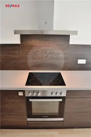 Pronájem bytu 2+kk, Plzeň, Štefánikova, 58 m2