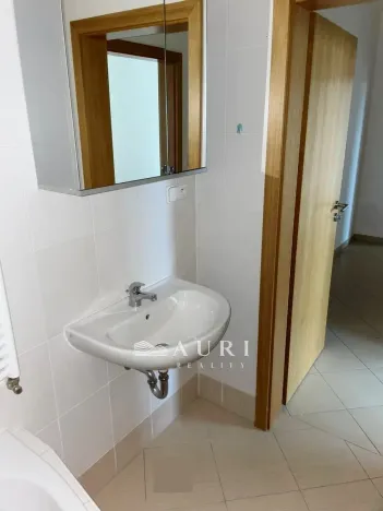 Prodej bytu 2+kk, Praha - Letňany, Miroslava Hajna, 53 m2