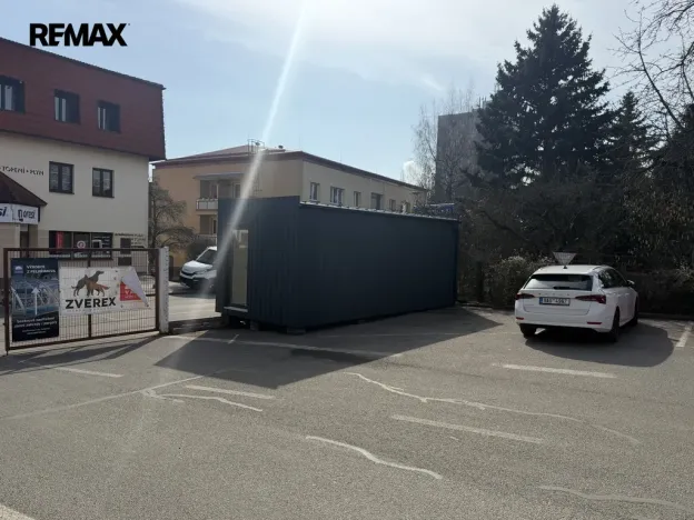 Pronájem obchodního prostoru, Pelhřimov, Krasíkovická, 20 m2