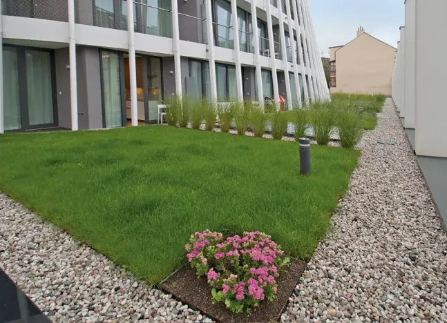 Pronájem bytu 1+kk, Praha - Smíchov, 65 m2