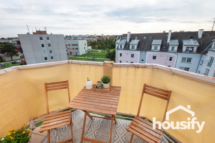 Pronájem bytu 1+kk, Znojmo, U Lesíka, 32 m2