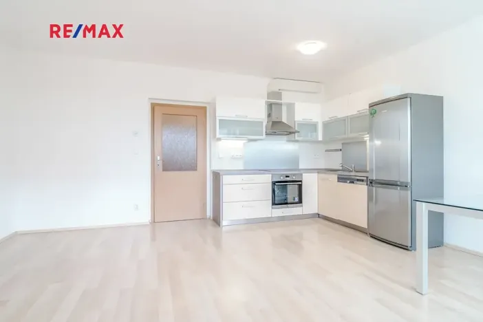 Pronájem bytu 3+kk, Jesenice, V Roháči I., 62 m2