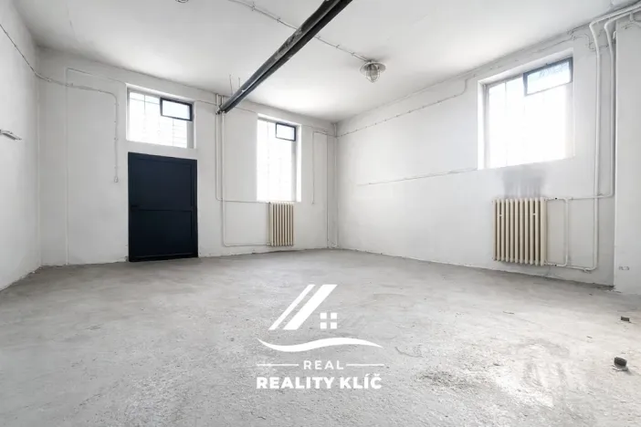 Prodej bytu 6+kk a větší, Kopřivnice, Obránců míru, 1407 m2