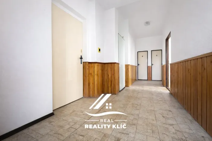 Prodej bytu 6+kk a větší, Kopřivnice, Obránců míru, 1407 m2