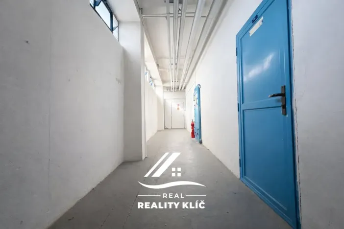 Prodej bytu 6+kk a větší, Kopřivnice, Obránců míru, 1407 m2