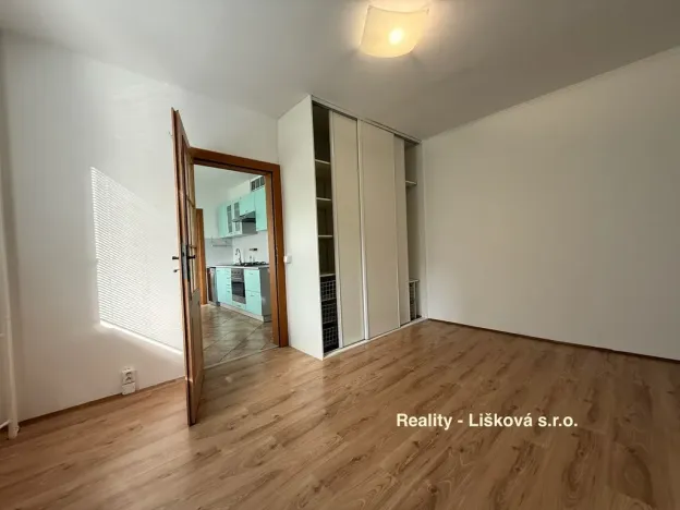 Pronájem bytu 3+1, Ústí nad Labem - Střekov, Kamenná, 65 m2