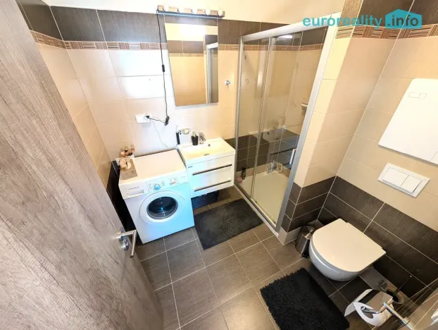 Prodej bytu 2+kk, Plzeň, Poděbradova, 63 m2