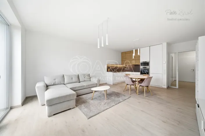 Pronájem bytu 2+kk, Olomouc - Nová Ulice, Hněvotínská, 70 m2