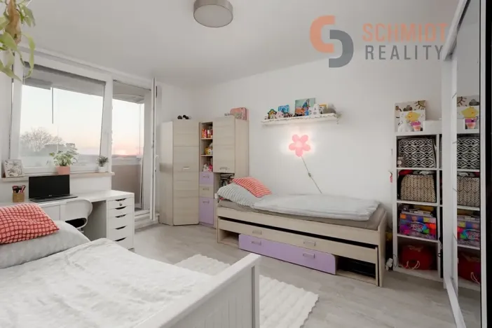 Prodej bytu 3+1, Mikulov, Kpt. Jaroše, 72 m2