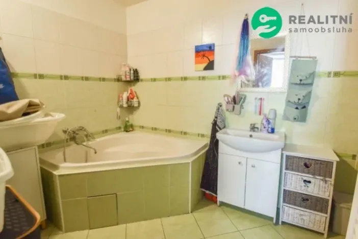 Prodej činžovního domu, Velká Bystřice, 550 m2