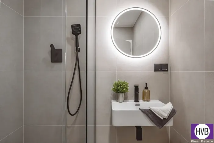 Prodej bytu 4+kk, Praha, Krosenská, 78 m2