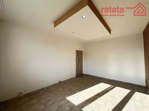 Pronájem bytu 2+1, Chomutov, Zahradní, 51 m2