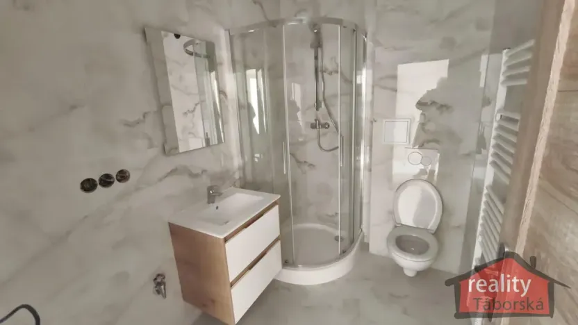 Prodej bytu 2+kk, Nupaky, Nupacká, 42 m2