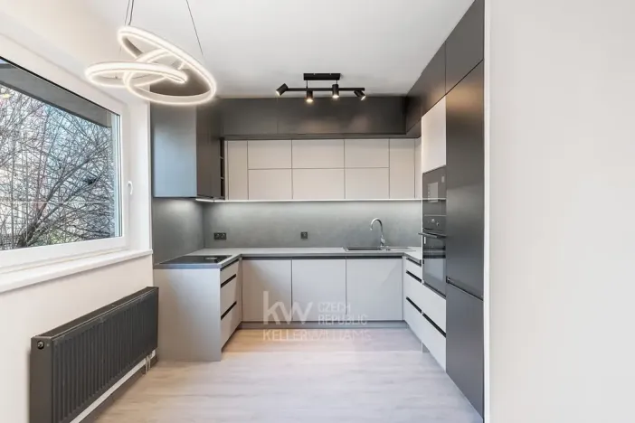 Prodej bytu 2+kk, Praha - Letňany, Kostomlatská, 55 m2