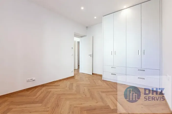 Pronájem bytu 2+kk, Poděbrady, Studentská, 36 m2