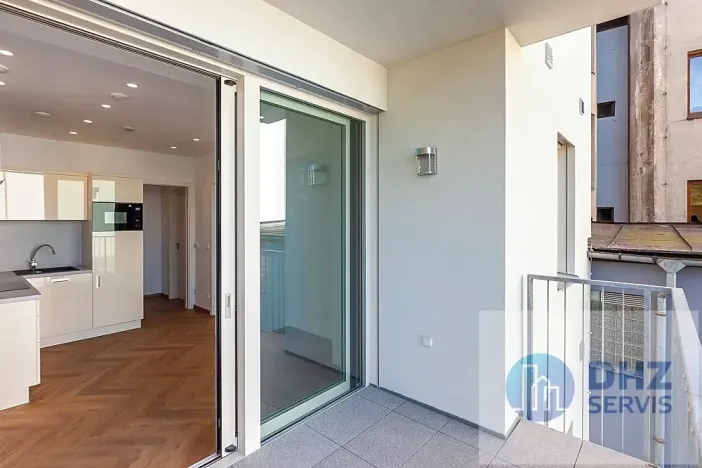 Pronájem bytu 2+kk, Poděbrady, Studentská, 36 m2