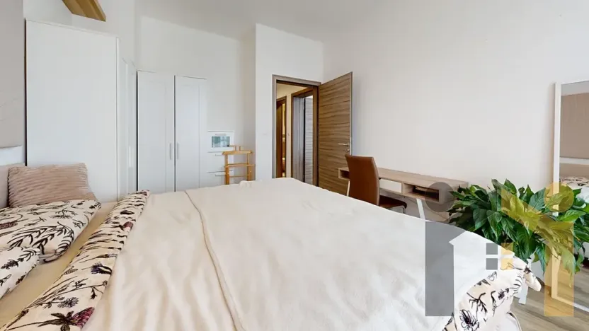 Prodej bytu 2+kk, Praha - Letňany, Hlučkova, 63 m2