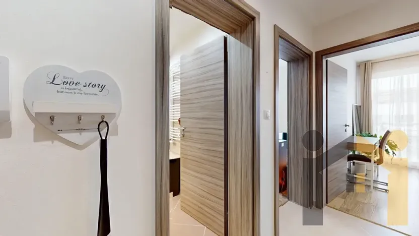 Prodej bytu 2+kk, Praha - Letňany, Hlučkova, 63 m2