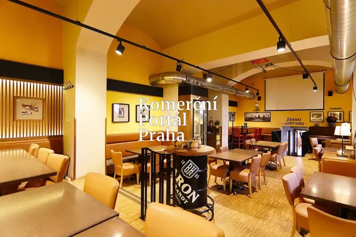 Pronájem restaurace, Praha - Smíchov, Na Václavce, 250 m2