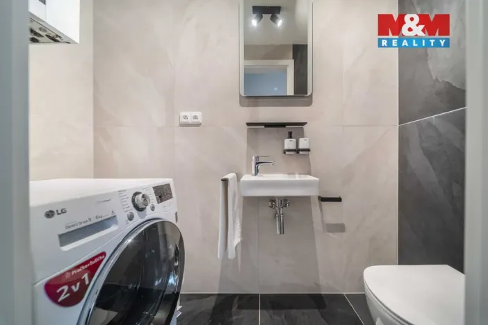 Prodej bytu 3+kk, Rokycany - Borek, Pražská, 72 m2