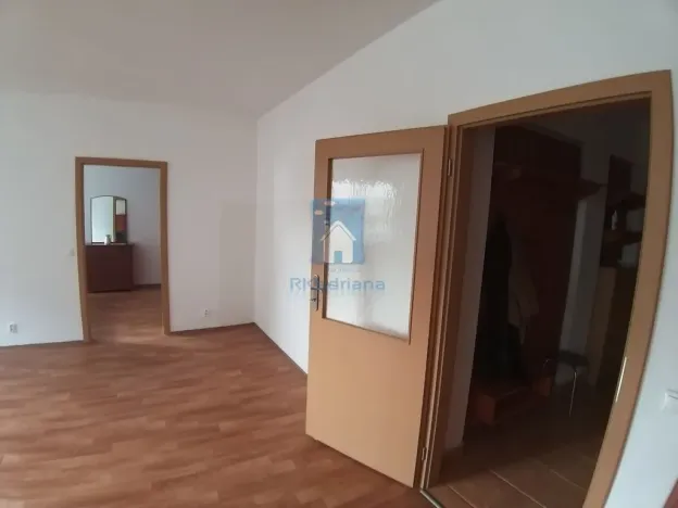 Pronájem bytu 2+kk, Plzeň, Mutěnická, 66 m2