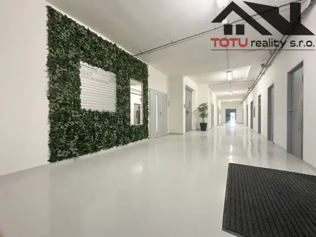 Pronájem kanceláře, Jaroměř, Jezbinská, 80 m2
