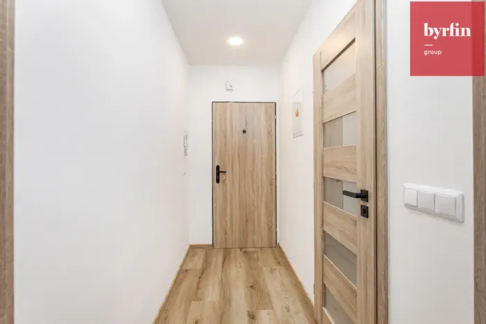 Pronájem bytu 2+kk, Krnov, SPC E, 40 m2