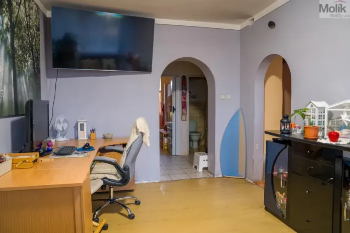 Prodej vícegeneračního domu, Dubí - Bystřice, Ležáky, 291 m2