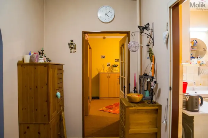 Prodej vícegeneračního domu, Dubí - Bystřice, Ležáky, 291 m2