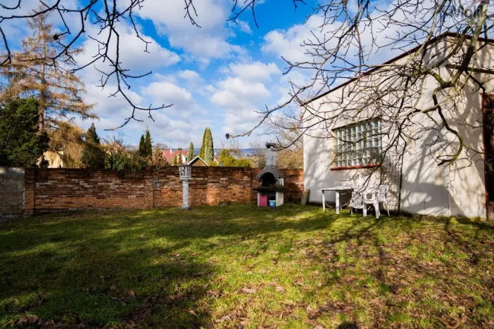 Prodej vícegeneračního domu, Dubí - Bystřice, Ležáky, 291 m2