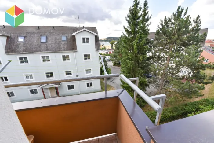 Prodej bytu 3+kk, Králův Dvůr, Pod Hájem, 57 m2