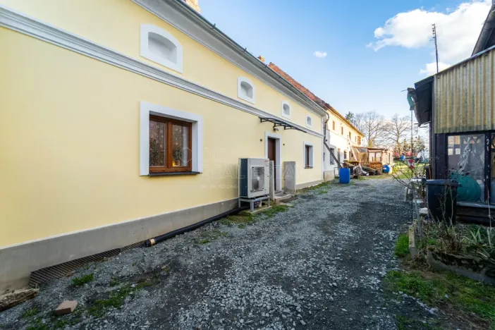 Prodej rodinného domu, Lochousice, 66 m2