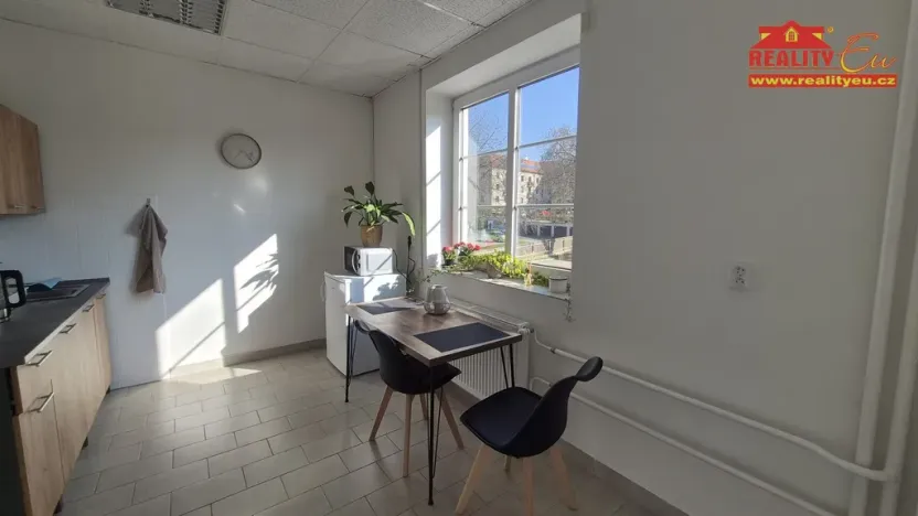 Pronájem kanceláře, Nové Město nad Metují, Komenského, 26 m2