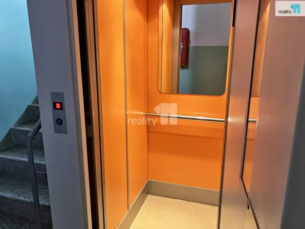 Pronájem bytu 2+kk, Plzeň - Bolevec, Komenského, 36 m2