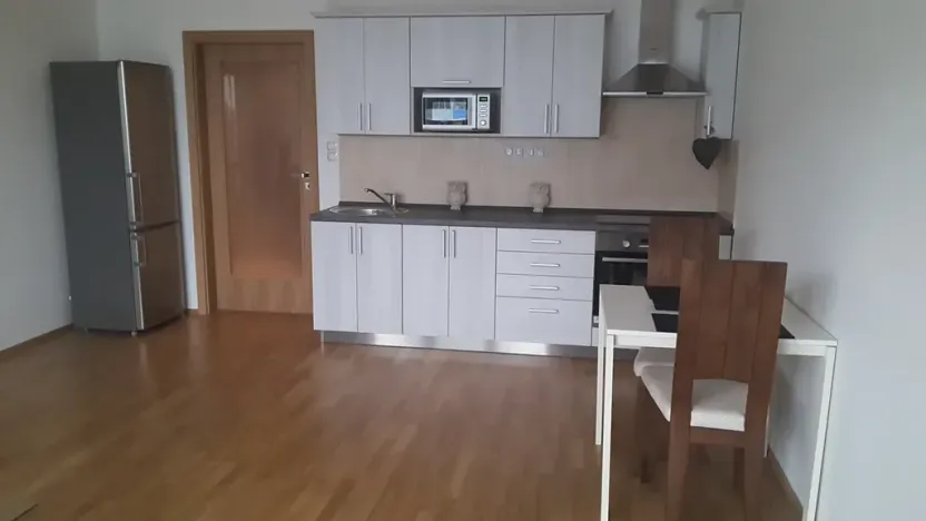Prodej bytu 1+kk, Praha - Žižkov, Olšanská, 36 m2
