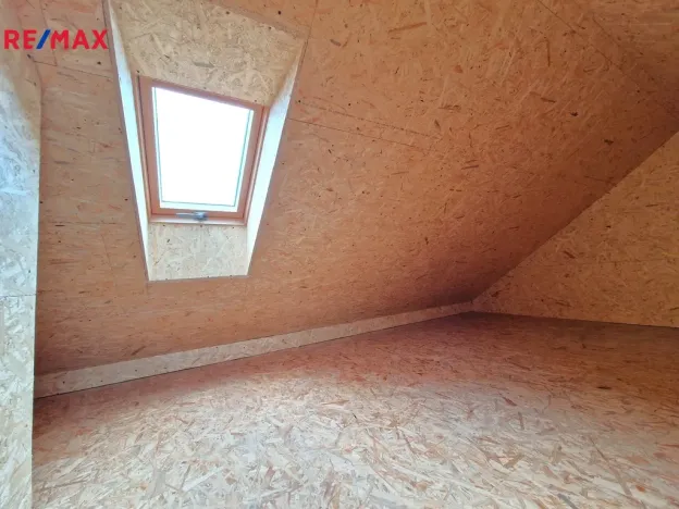 Pronájem bytu 2+1, Lochovice, 96 m2