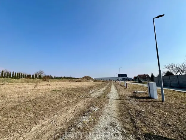 Prodej pozemku pro bydlení, Syrovice, 460 m2