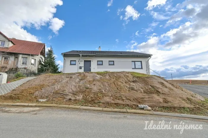 Pronájem rodinného domu, Radostice, Nová, 90 m2