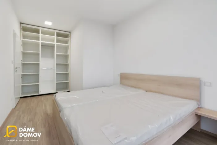 Pronájem bytu 2+kk, Otrokovice, Moravní, 44 m2