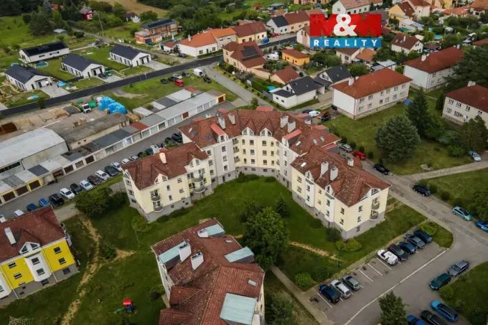 Pronájem bytu 1+kk, Sezemice, Spojovací, 32 m2