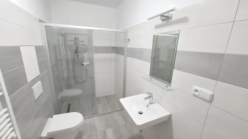 Pronájem bytu 1+kk, Jihlava, Hálkova, 26 m2