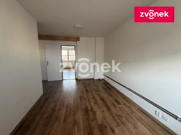 Pronájem kanceláře, Zlín, 100 m2