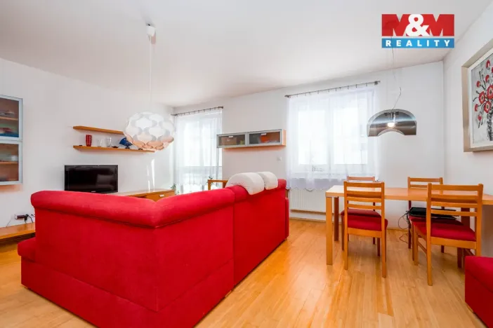 Prodej bytu 2+kk, Praha - Kobylisy, U třešňovky, 57 m2