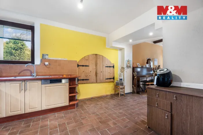 Prodej rodinného domu, Ústí nad Labem - Kojetice, 300 m2